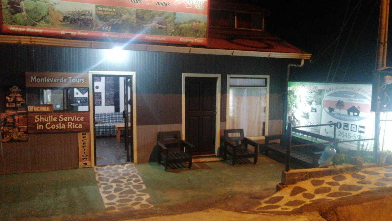 Mi Casa Tica Hostel Monteverde Exterior photo